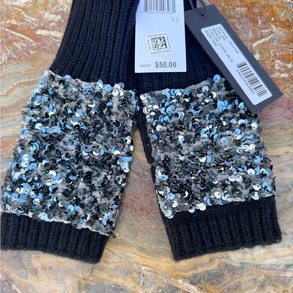 Jocelyn exquisite black w/ silver sequin embellished hand/wrist warmers. NWT. - Picture 3 of 4